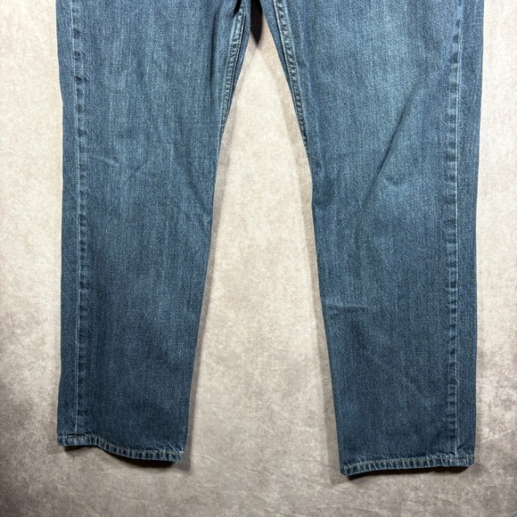Levi's 514 Jeans Mens Size 36X32 Blue Medium Wash Denim Straight Fit Everyday - Picture 3 of 11